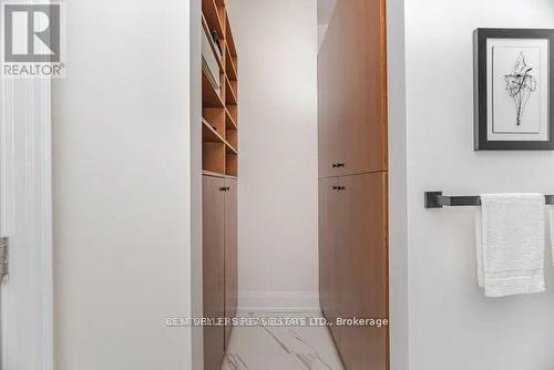 1595 Calverton Court, Mississauga, ON - Indoor Photo Showing Other Room