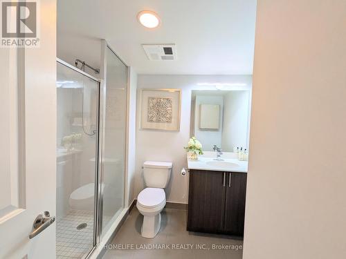 718 - 75 Norman Bethune Avenue, Richmond Hill, ON - Indoor Photo Showing Bathroom
