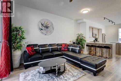 888 Walgrove Boulevard Se, Calgary, AB - Indoor Photo Showing Living Room