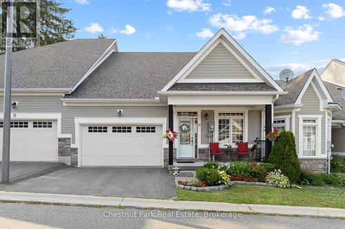 9 STORMONT COURT  Bracebridge (Monck (Bracebridge)), ON P1L 0B7