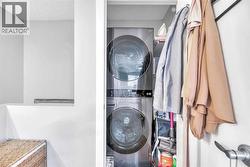 Laundry space with high end washer/dryer unit - 