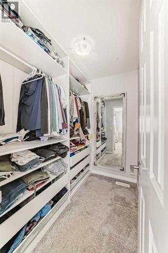 159 Evanscrest Park Nw, Calgary, AB - Indoor With Storage