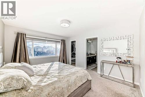 159 Evanscrest Park Nw, Calgary, AB - Indoor Photo Showing Bedroom