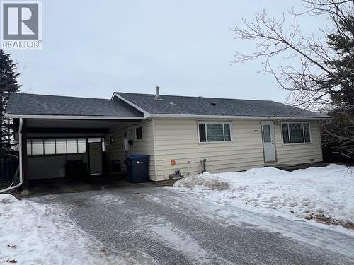 1216 113 Avenue  Dawson Creek, BC V1G 2Y8