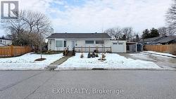12 BONNECHERE CRESCENT  Toronto, ON M1K 4Y8