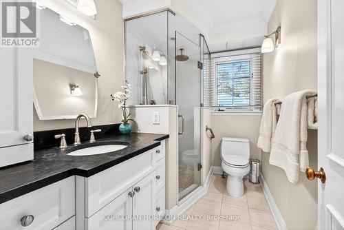 1735 Sunningdale Bend, Mississauga, ON - Indoor Photo Showing Bathroom