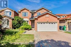 257 HUNTINGTON RIDGE DRIVE  Mississauga, ON L5R 1S3