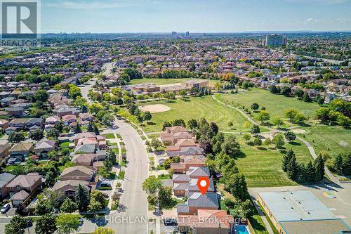 257 Huntington Ridge Drive, Mississauga, ON - Outdoor With View