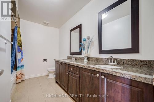 257 Huntington Ridge Drive, Mississauga, ON - Indoor Photo Showing Bathroom