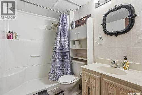 78 Aitken Crescent, Regina, SK - Indoor Photo Showing Bathroom