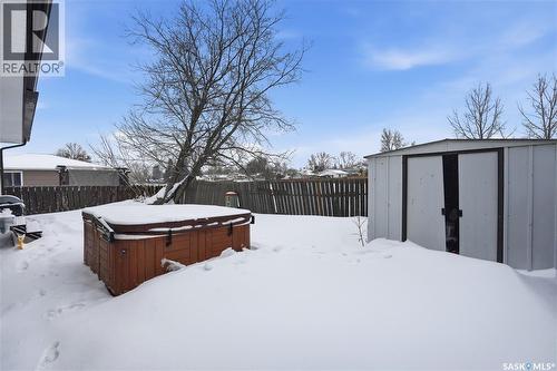 78 Aitken Crescent, Regina, SK - Outdoor