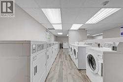 Laundry area - 