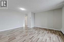 Professionally cleaned in 3 stages of updating work - 