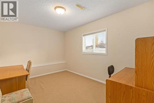 131 Panatella Close Nw, Calgary, AB - Indoor