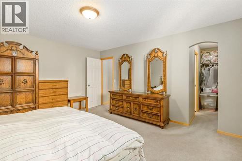 131 Panatella Close Nw, Calgary, AB - Indoor Photo Showing Bedroom