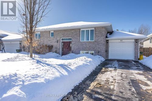 41 OAK AVENUE  Petawawa, ON K8H 0B5