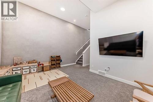 38 Lavender Road Se, Calgary, AB - Indoor