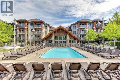 1093 Sunset Drive Unit# 203  Kelowna, BC V1Y 9Z4