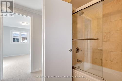 958 Fletcher Valley Crescent, Mississauga, ON - Indoor Photo Showing Bathroom