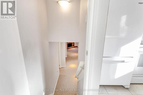 958 Fletcher Valley Crescent, Mississauga, ON - Indoor