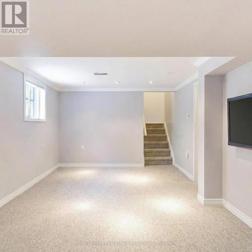 958 Fletcher Valley Crescent, Mississauga, ON - Indoor Photo Showing Other Room