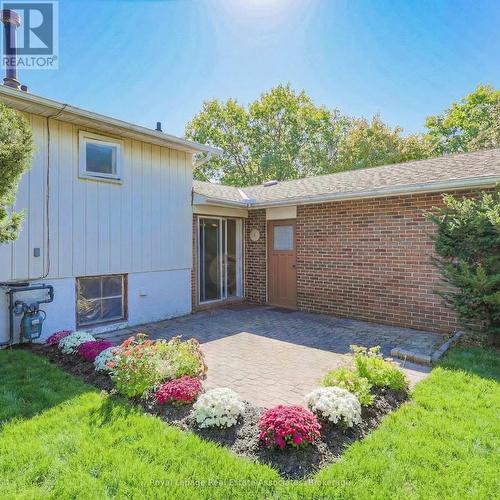 958 Fletcher Valley Crescent, Mississauga, ON - Outdoor