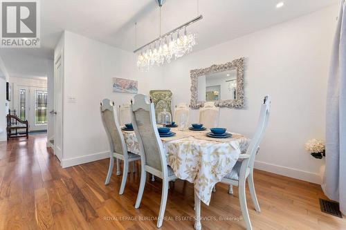 519 Regina Drive, Burlington, ON - Indoor Photo Showing Dining Room