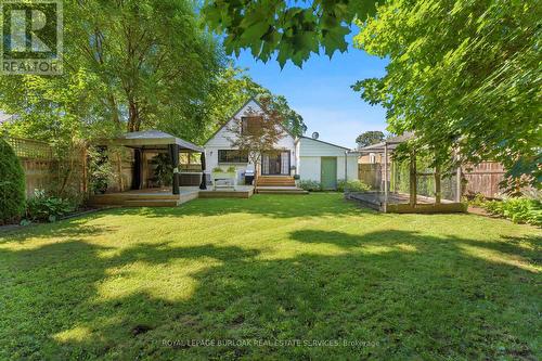 519 Regina Drive, Burlington, ON - Outdoor