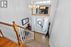Beautiful Large Foyer - 