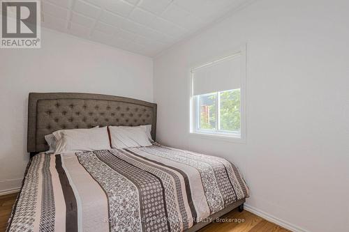 98 Boyce Avenue, Ottawa, ON - Indoor Photo Showing Bedroom