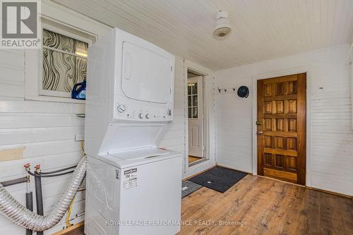 98 Boyce Avenue, Ottawa, ON - Indoor Photo Showing Laundry Room