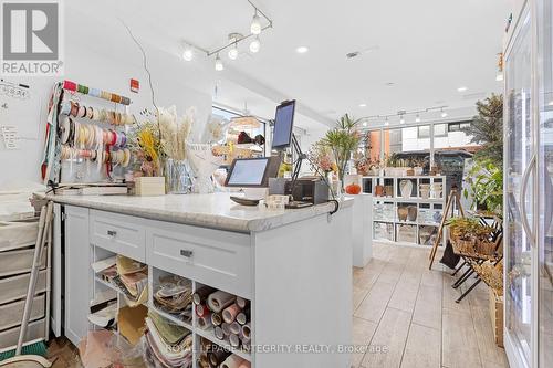 851 Bank Street, Ottawa, ON 