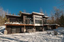 10 Ch. de la Paix  Saint-Michel-Des-Saints, QC J0K 3B0