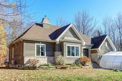 253 Rue du Havre  Saint-Colomban, QC J5K 2V8