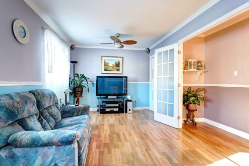 Living Room - 6600 57E Avenue, Laval (Laval-Ouest), QC - Indoor Photo Showing Living Room