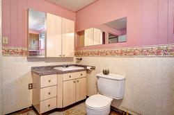 Powder room - 