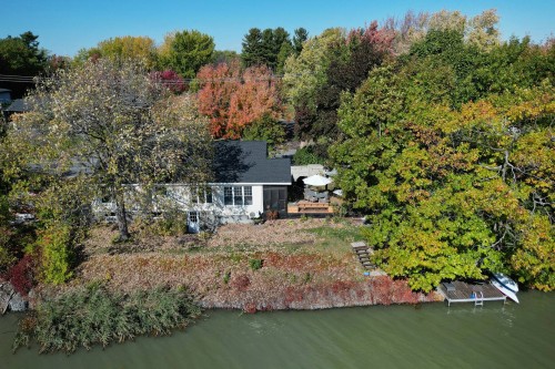 Photo aérienne - 357 Rue Jean-Talon, Saint-Jean-Sur-Richelieu, QC - Outdoor With Body Of Water