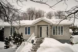 3261 Rue du Lilas  Terrebonne (La Plaine), QC J7M 1K1