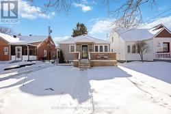 269 ROSS AVENUE  Sarnia, ON N7T 1K1