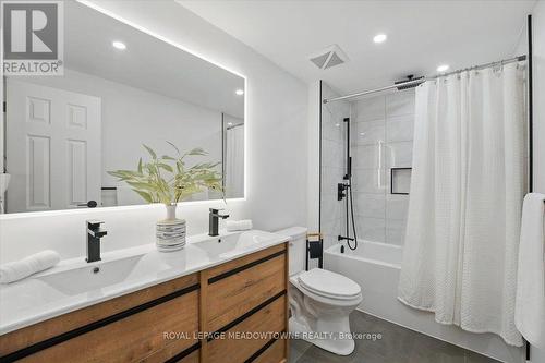 6486 Edenwood Drive, Mississauga, ON - Indoor Photo Showing Bathroom