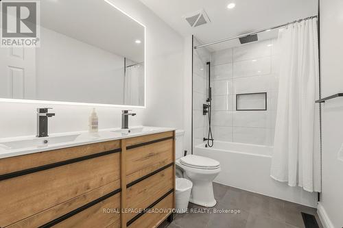 6486 Edenwood Drive, Mississauga, ON - Indoor Photo Showing Bathroom