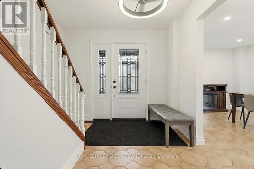 6486 Edenwood Drive, Mississauga, ON - Indoor Photo Showing Other Room