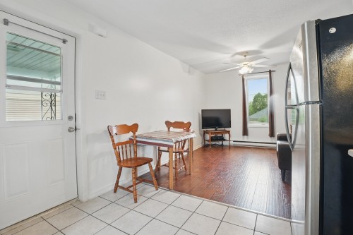 Hall d'entrée/Vestibule - 76 Rue Nicolet, Gatineau (Hull), QC - Indoor Photo Showing Other Room