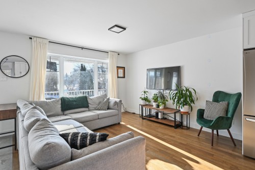 Salon - 175 Allée Des Cigales, Saint-Jean-Sur-Richelieu, QC - Indoor Photo Showing Living Room
