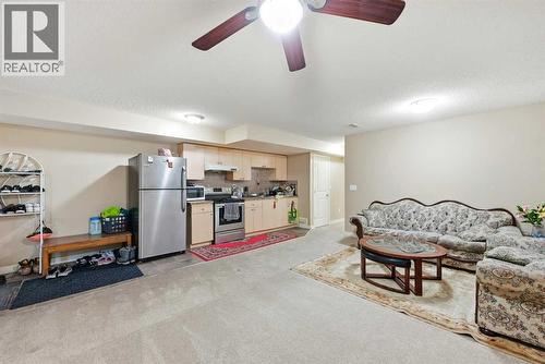 81 Saddlemont Road Ne, Calgary, AB - Indoor