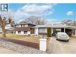 1590 Blondeaux Crescent  Kelowna, BC V1Y 4J6