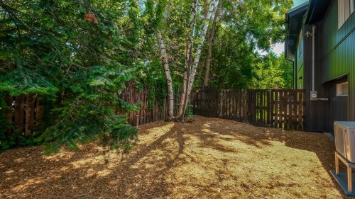 Cour - 315 Rue Des Sables, Otterburn Park, QC - Outdoor