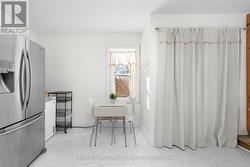 eat in space and main floor laundry! - 