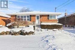 51 ELLIOTT AVENUE  Hamilton, ON L8T 2H7