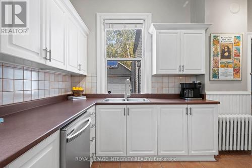 Over the sink window - 553 Gilmour Street, Ottawa, ON - Indoor Photo Showing Kitchen With Double Sink